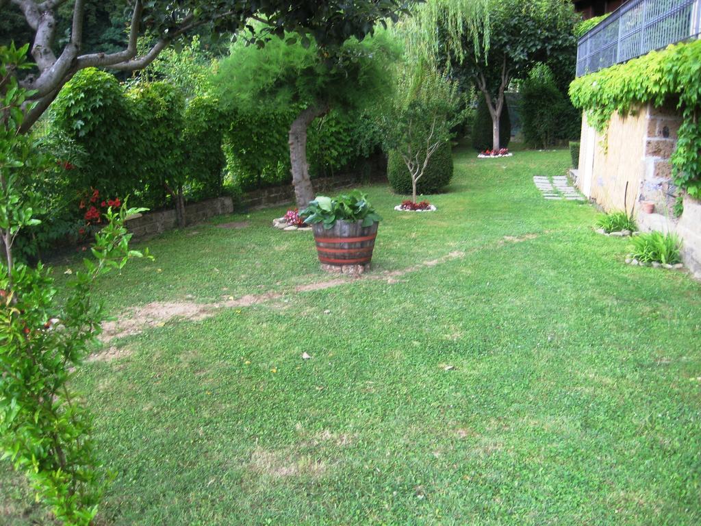 Agriturismo La Rocca Hotel Marsia Luaran gambar